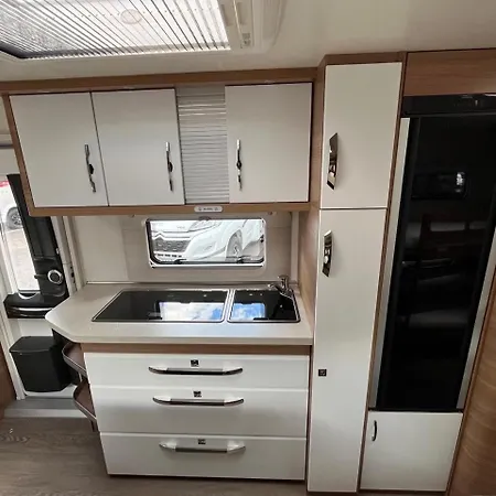 Leirintäalueet Tahko Caravanmajoitus *
